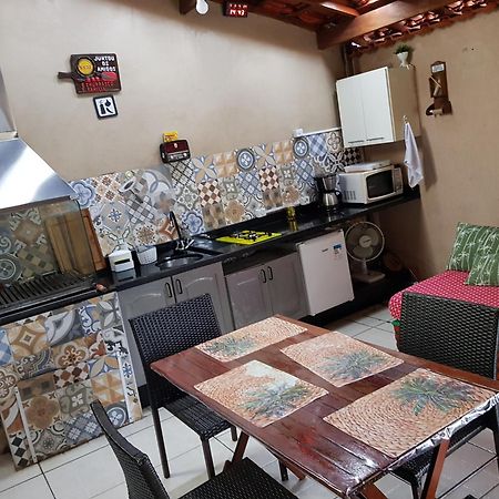 Casa Veraneio A 500 Metros Da Praia Прая-Гранди Экстерьер фото